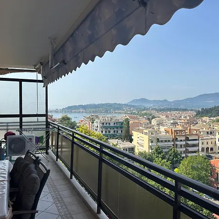 Bev - And Sea Views Penthouse